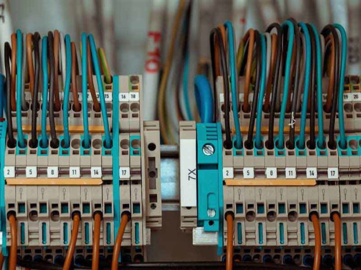 From simple batch controlling to complete PLC systems, we are available to help you choose the components required for your needs. Learn more.